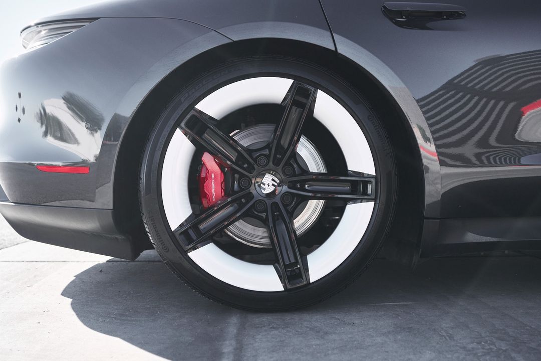 2025 Porsche Taycan
