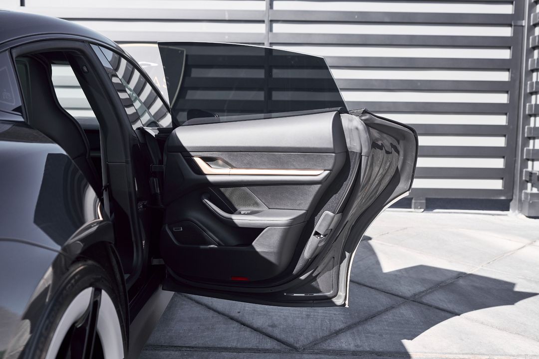 2025 Porsche Taycan