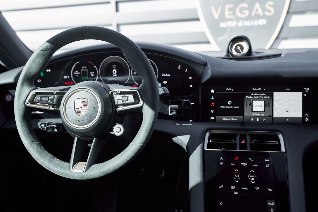 2025 Porsche Taycan