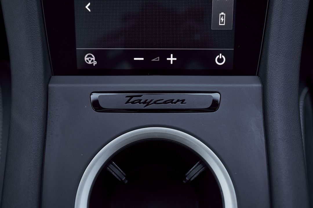 2025 Porsche Taycan