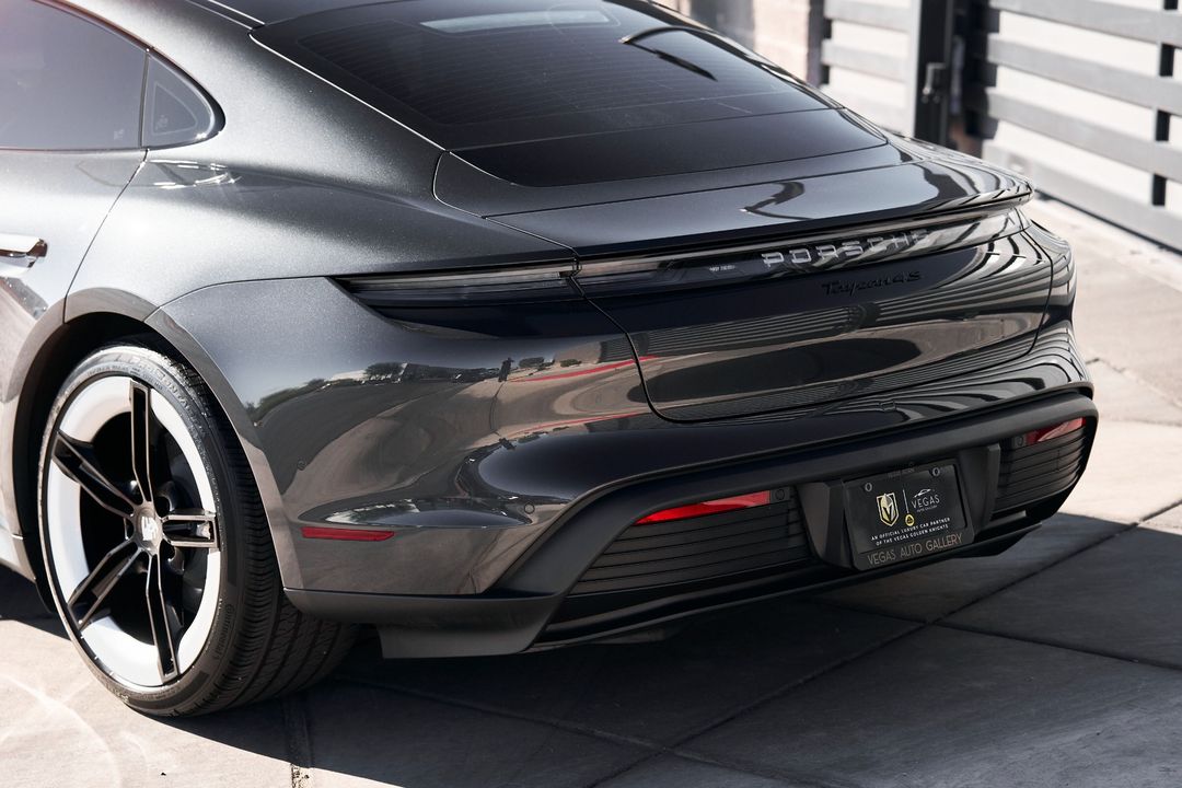 2025 Porsche Taycan