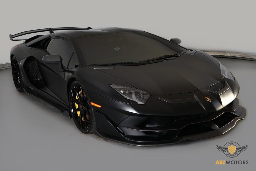 2021 Lamborghini Aventador SVJ