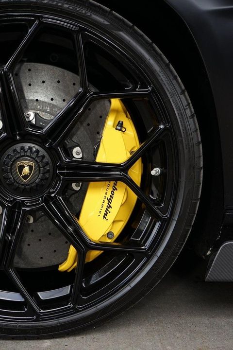 2021 Lamborghini Aventador SVJ