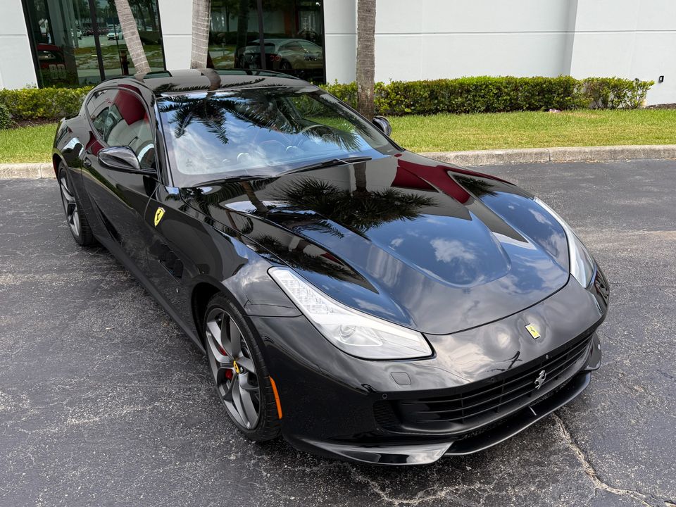 2018 Ferrari GTC4Lusso T