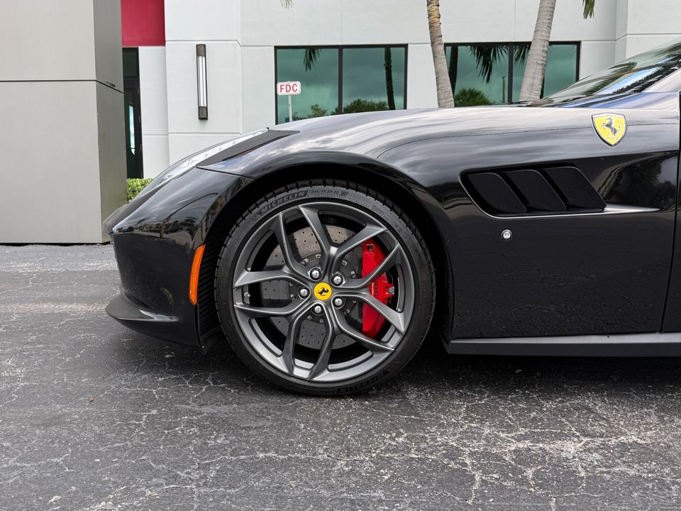2018 Ferrari GTC4Lusso T