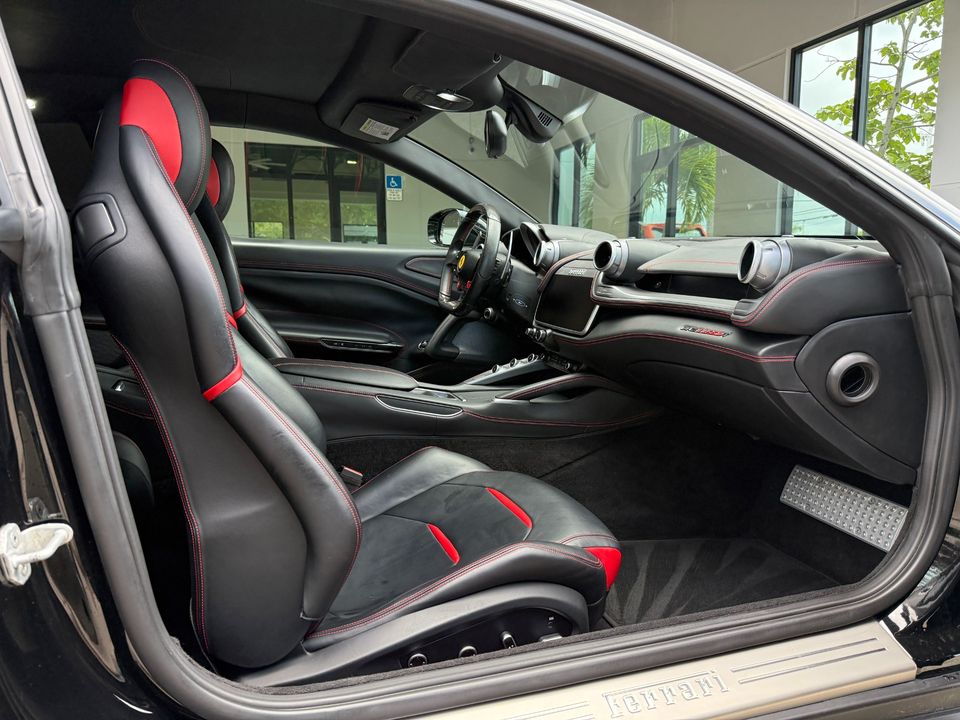 2018 Ferrari GTC4Lusso T