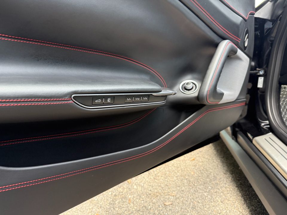 2018 Ferrari GTC4Lusso T