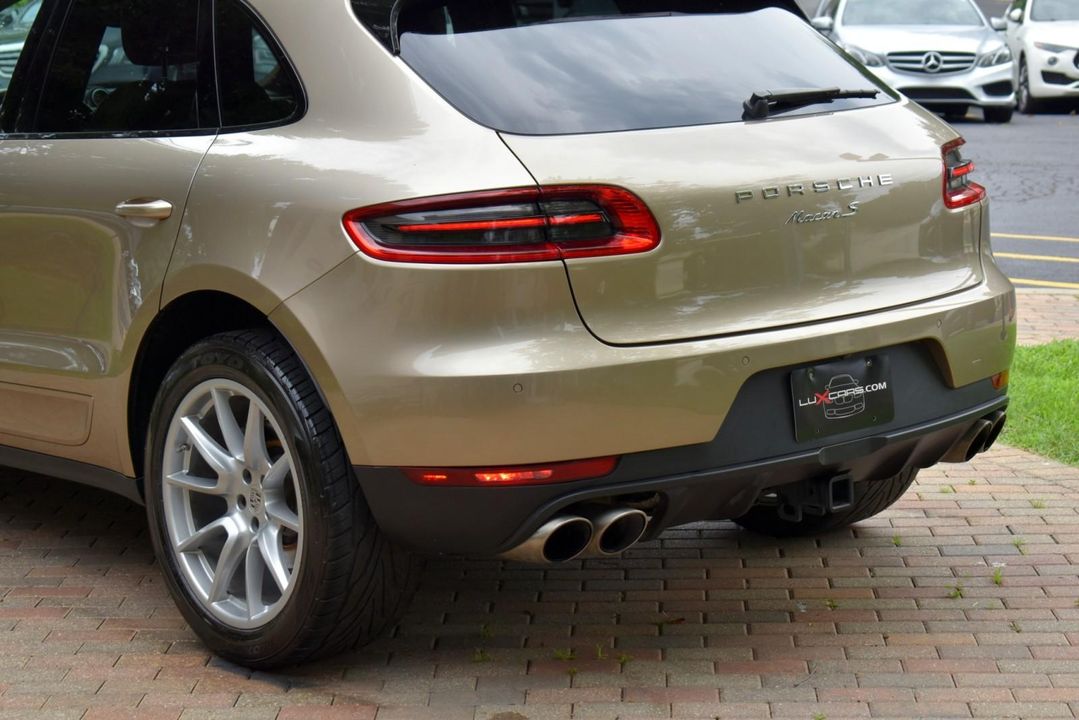 2017 Porsche Macan