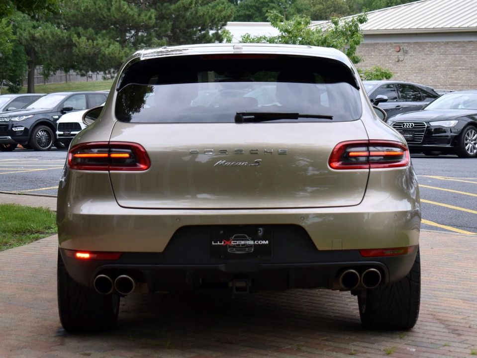 2017 Porsche Macan