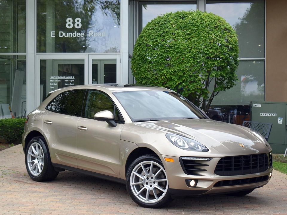 2017 Porsche Macan