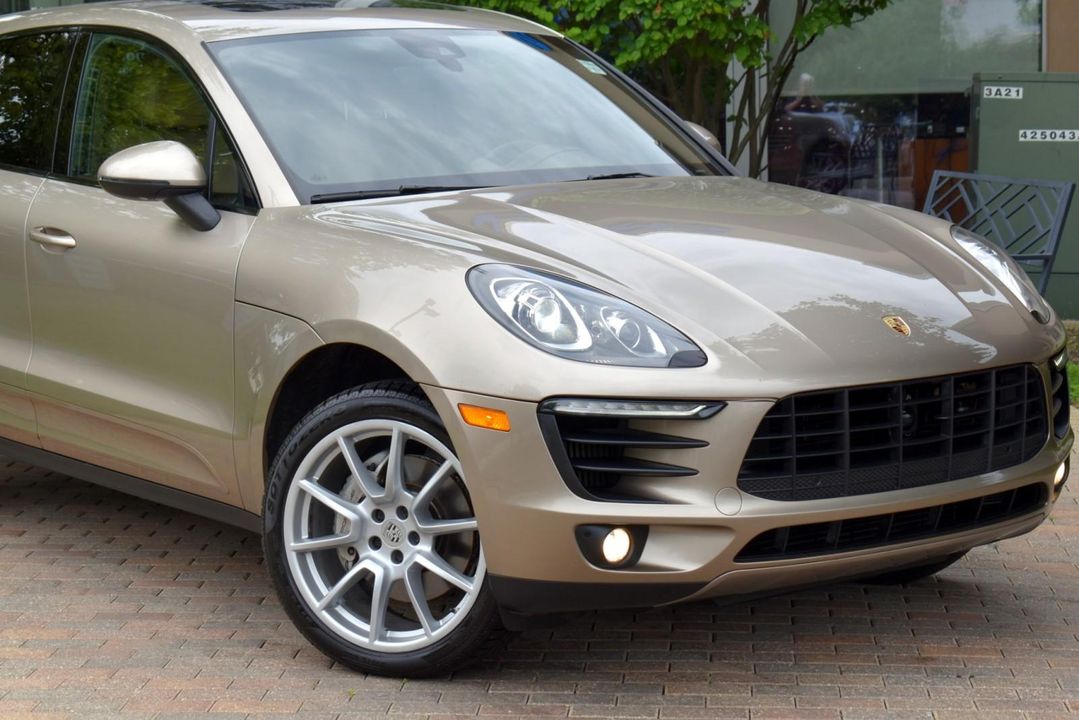 2017 Porsche Macan