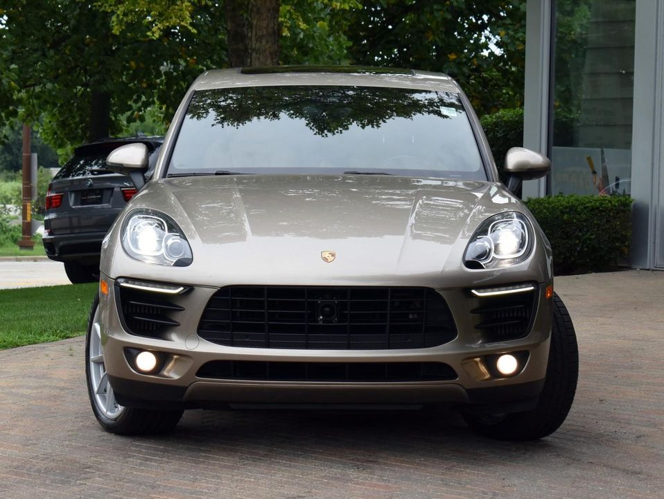 2017 Porsche Macan