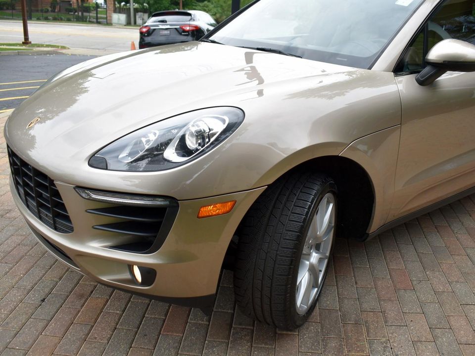 2017 Porsche Macan