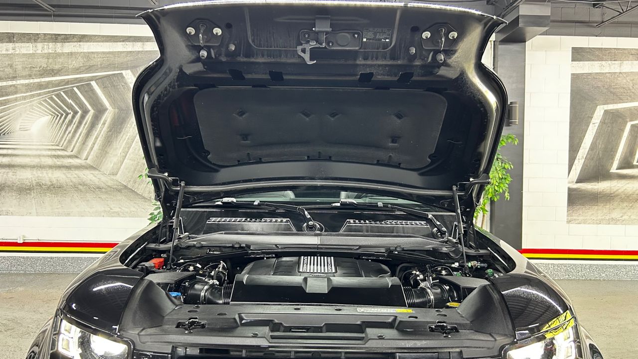 2023 Land Rover Defender