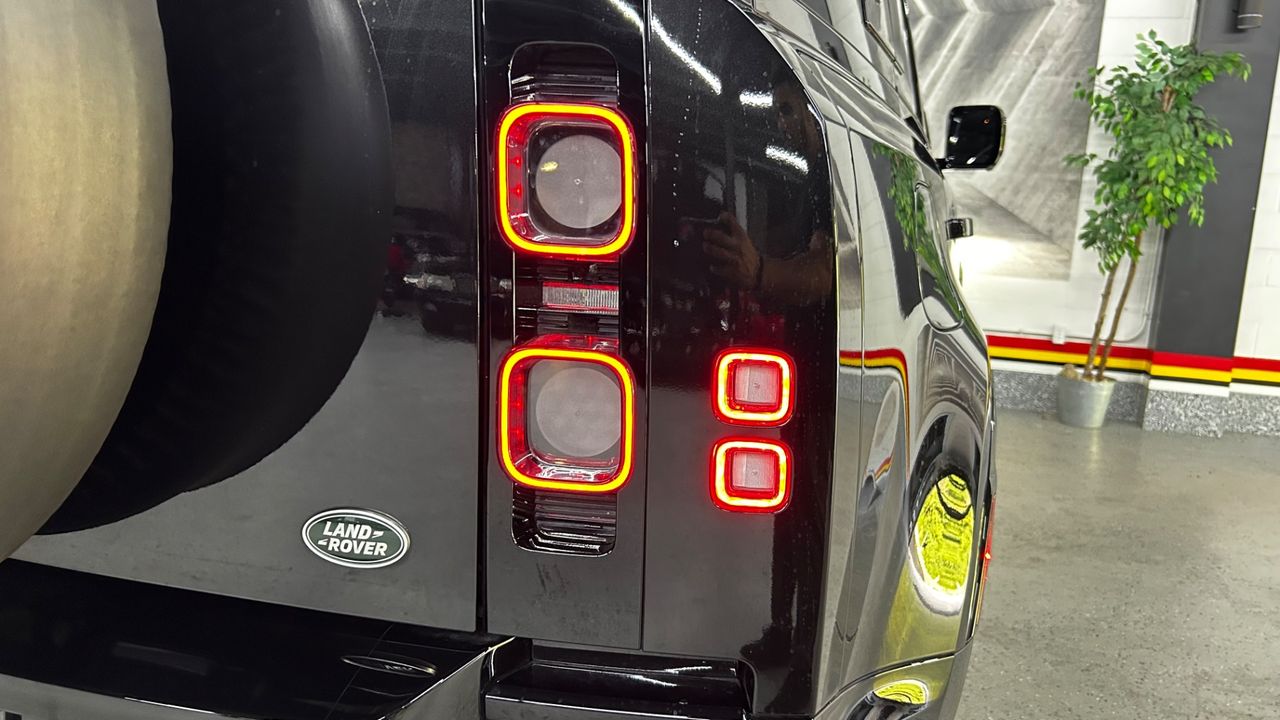 2023 Land Rover Defender