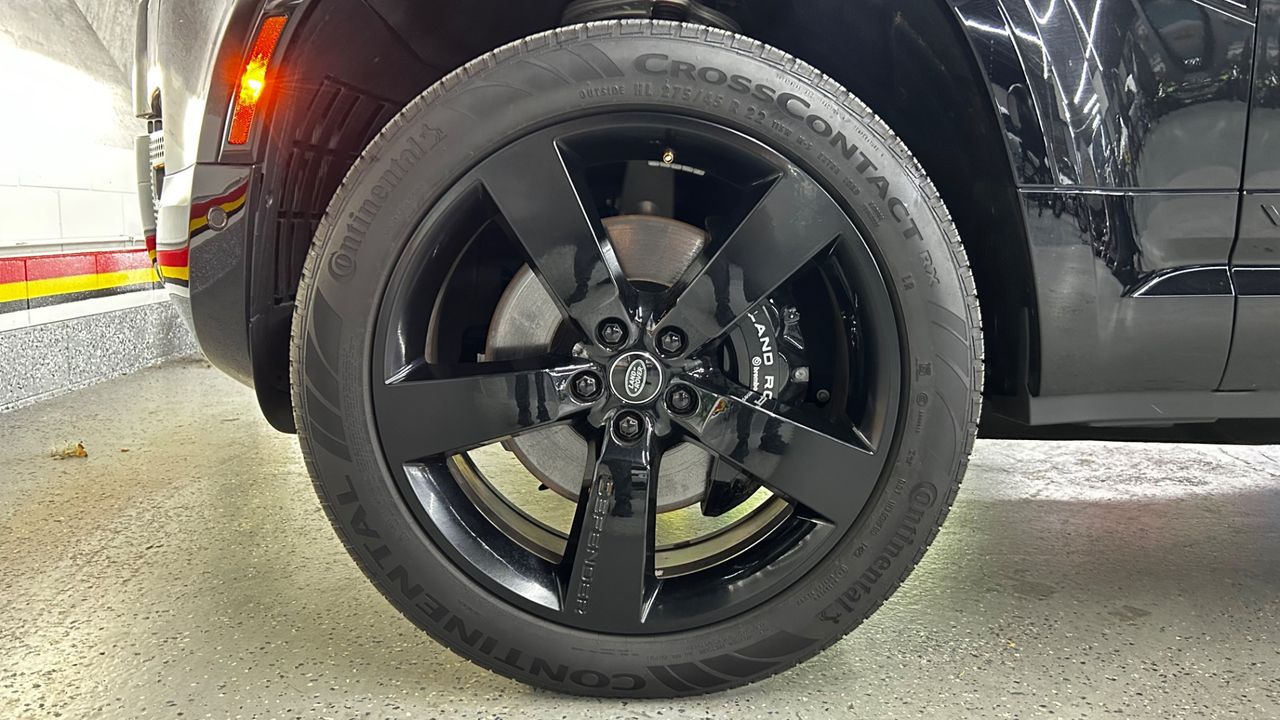 2023 Land Rover Defender