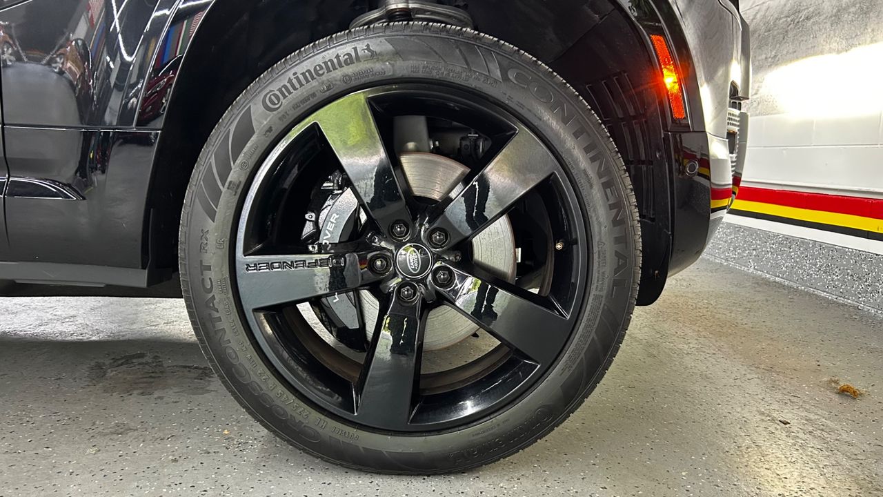 2023 Land Rover Defender