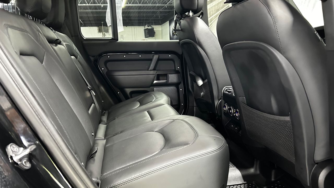 2023 Land Rover Defender