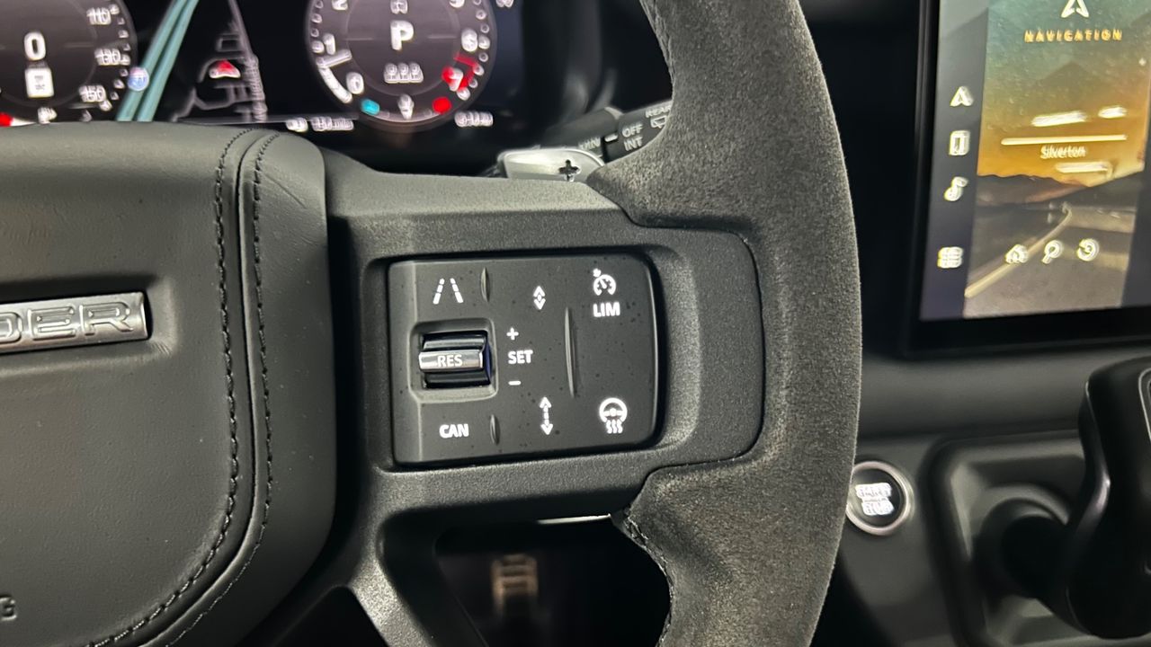 2023 Land Rover Defender