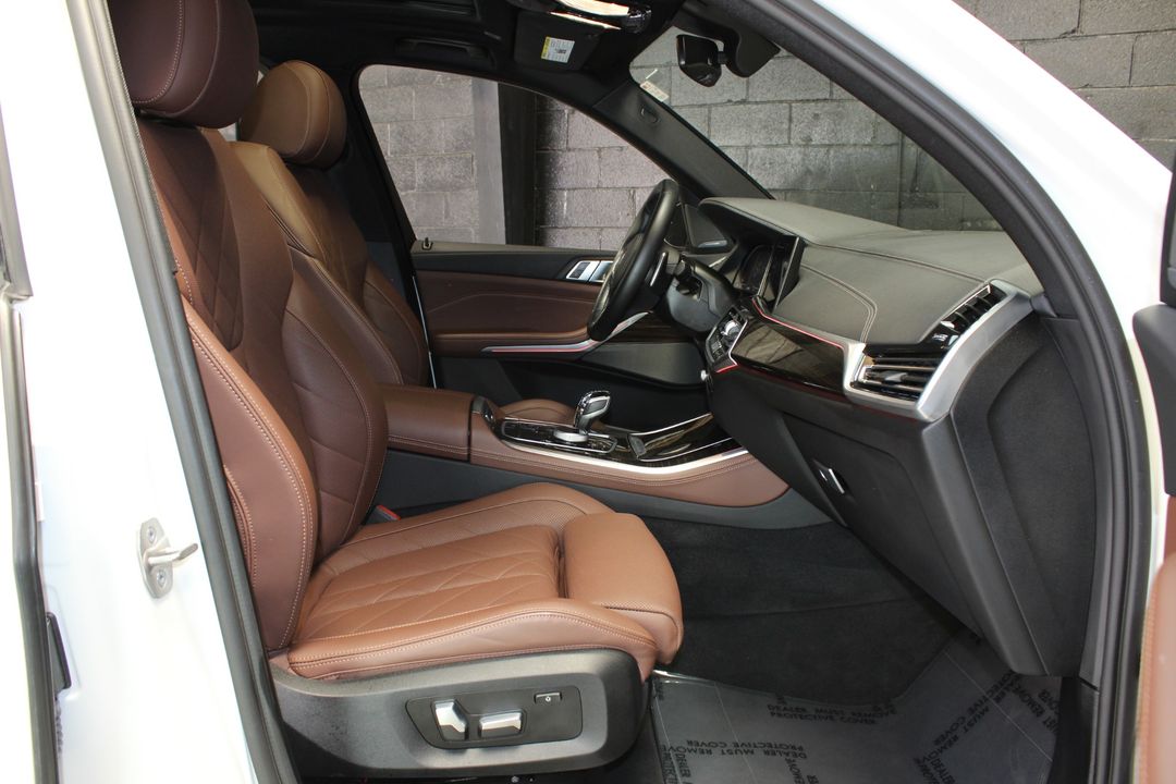 2023 BMW X5