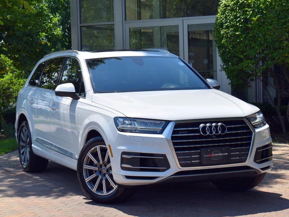 2017 Audi Q7 3.0 TFSI Premium Plus AWD w/towing pkg