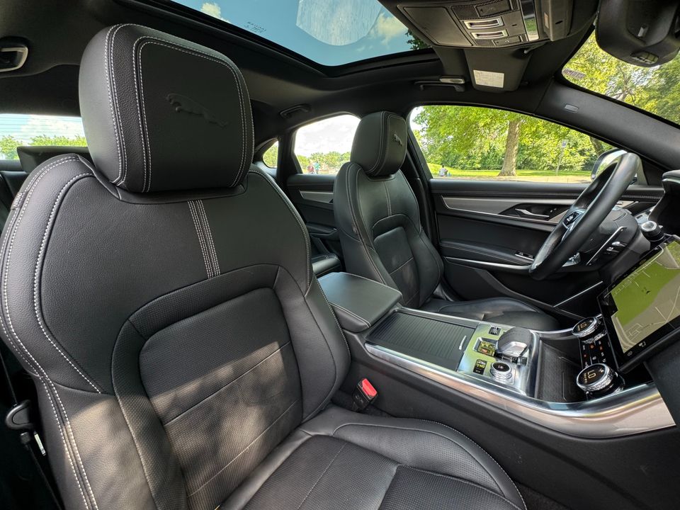 2021 Jaguar XF