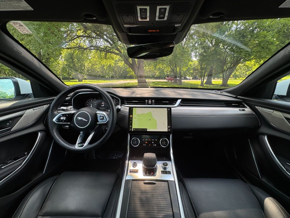 2021 Jaguar XF