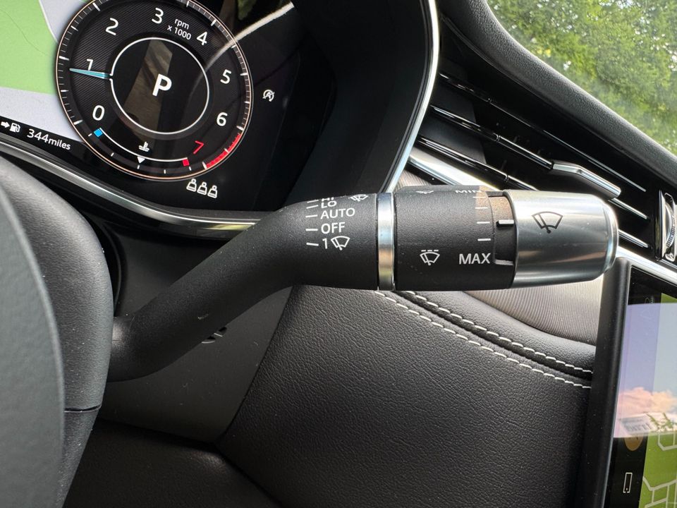 2021 Jaguar XF