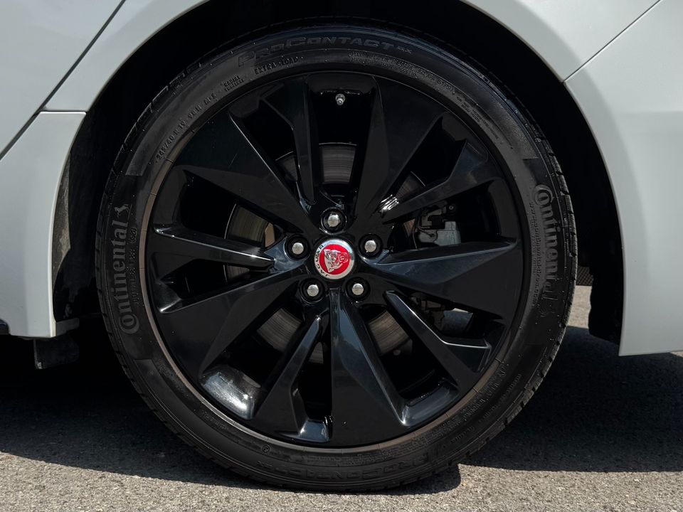 2021 Jaguar XF