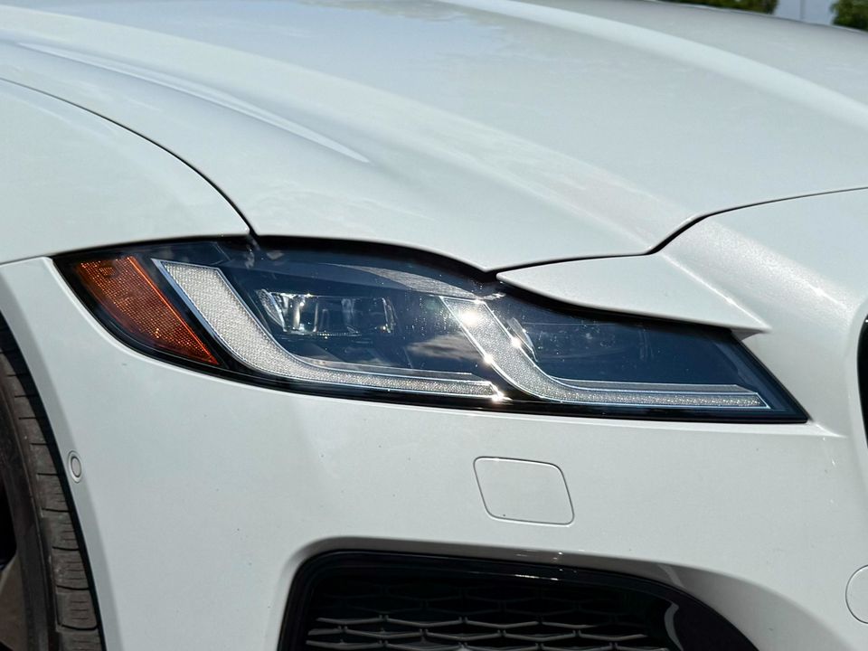 2021 Jaguar XF