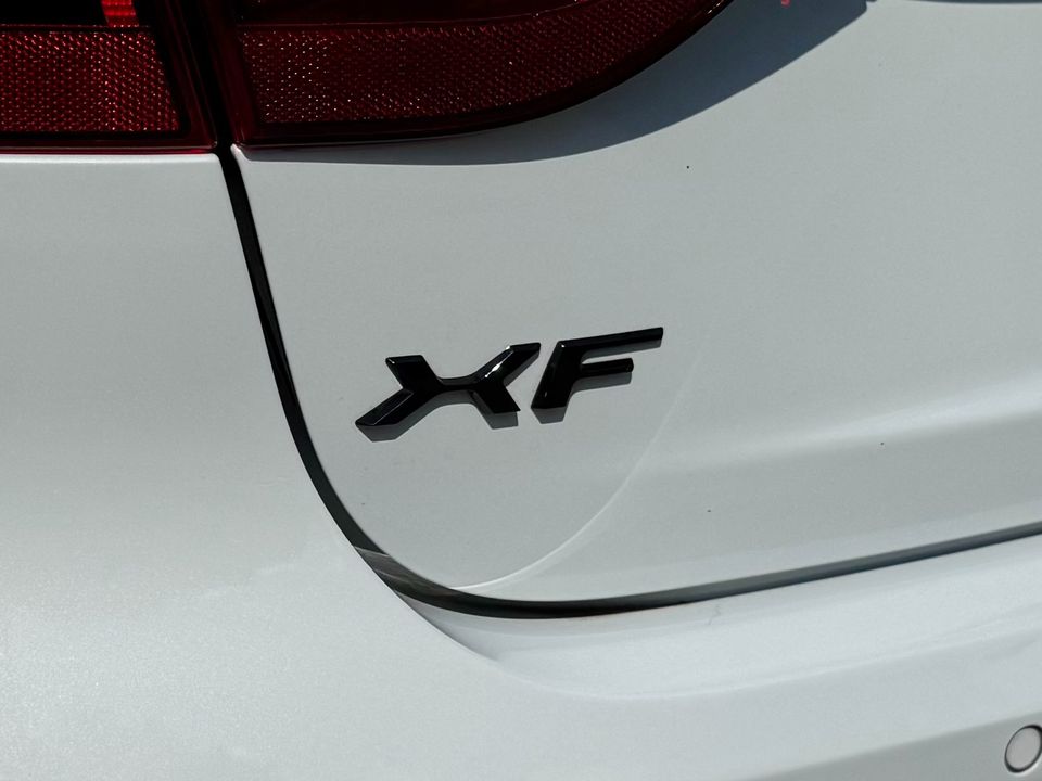 2021 Jaguar XF