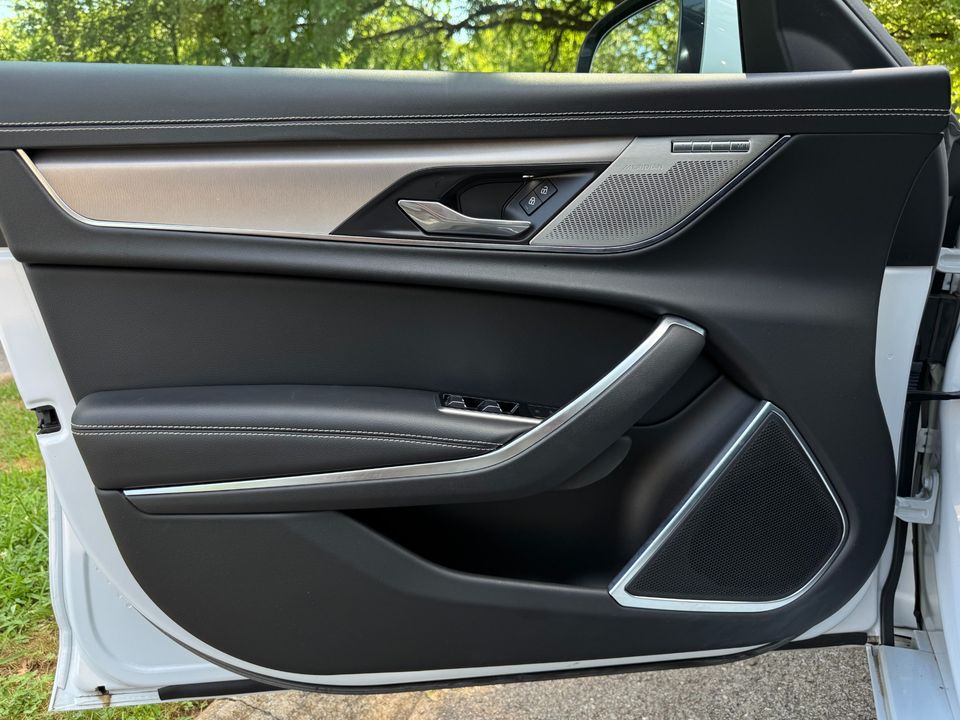 2021 Jaguar XF