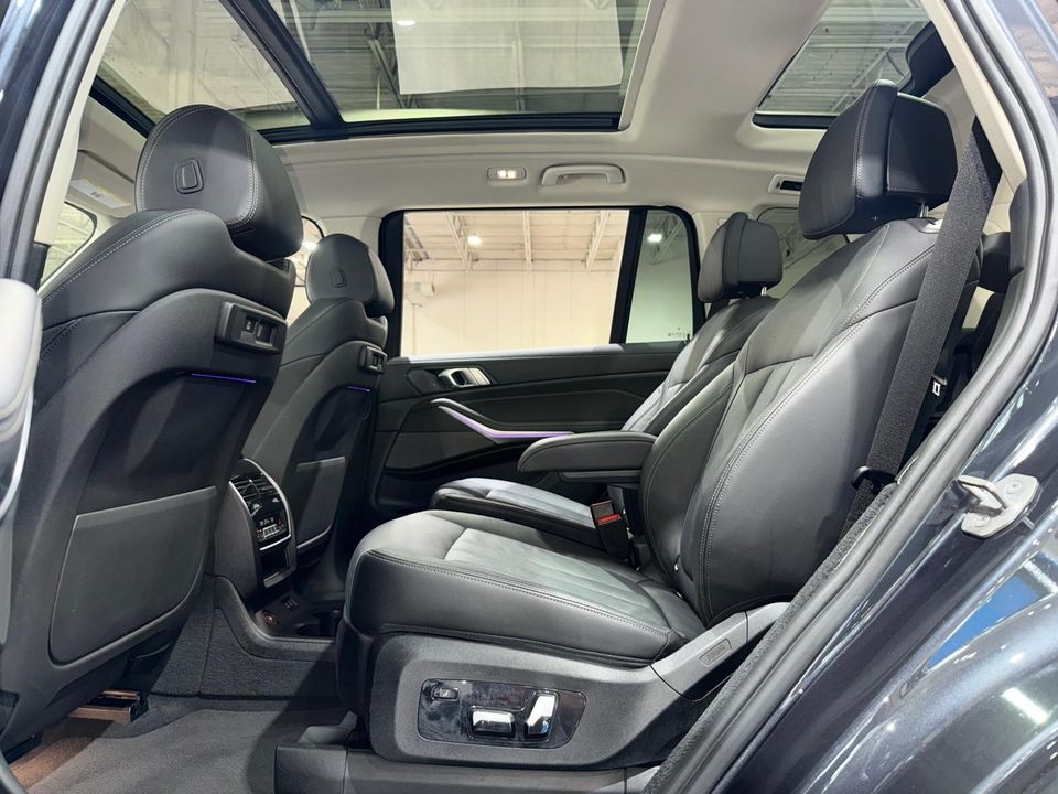 2020 BMW X7