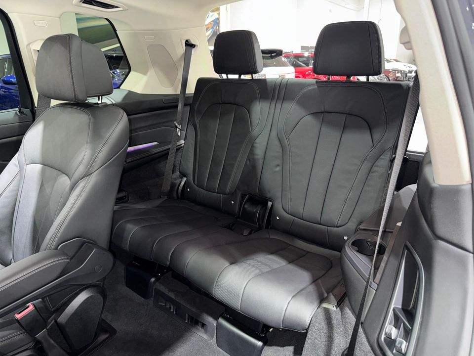 2020 BMW X7