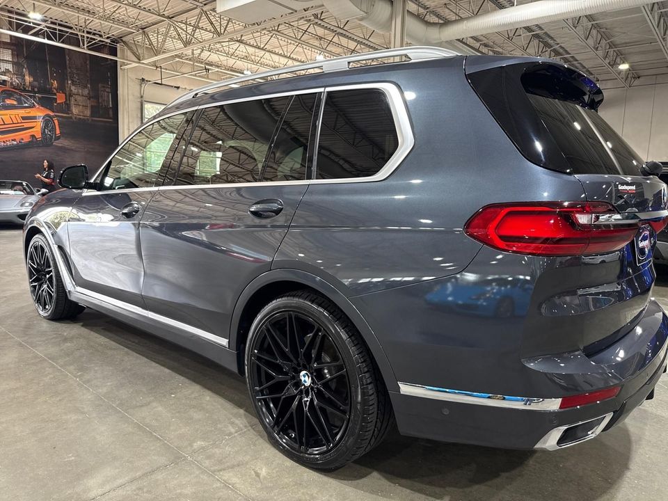 2020 BMW X7