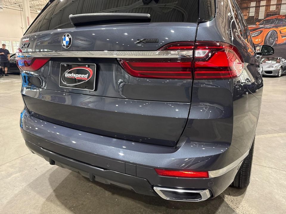 2020 BMW X7