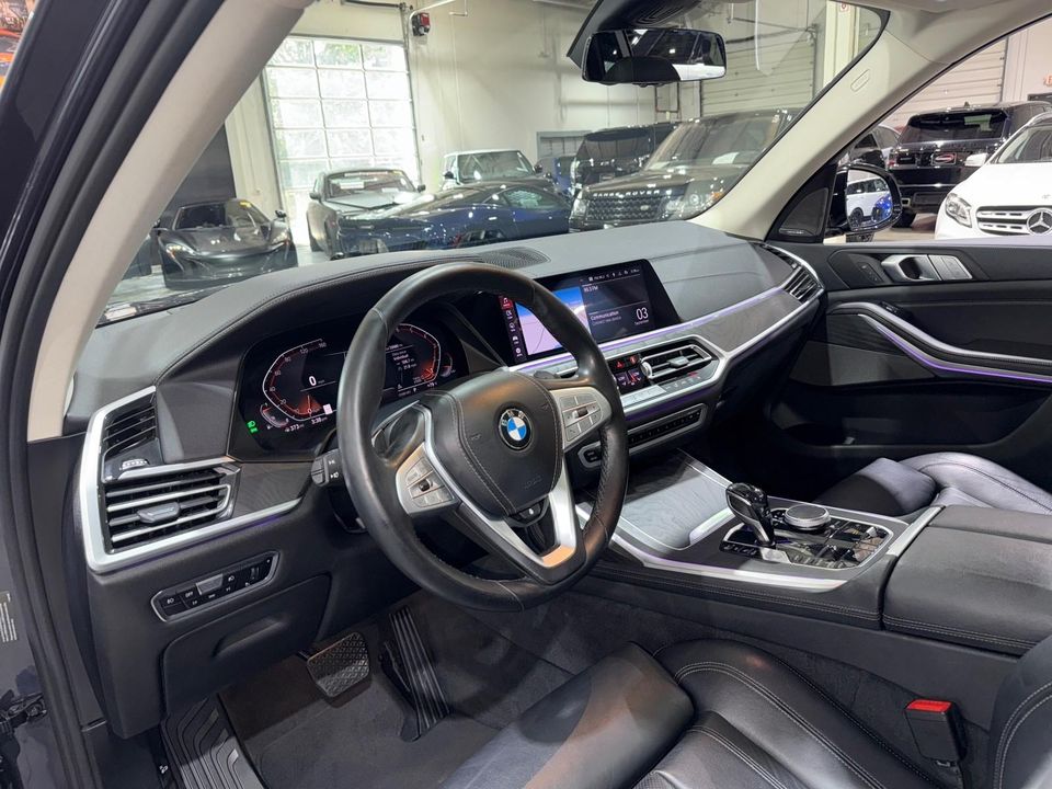2020 BMW X7