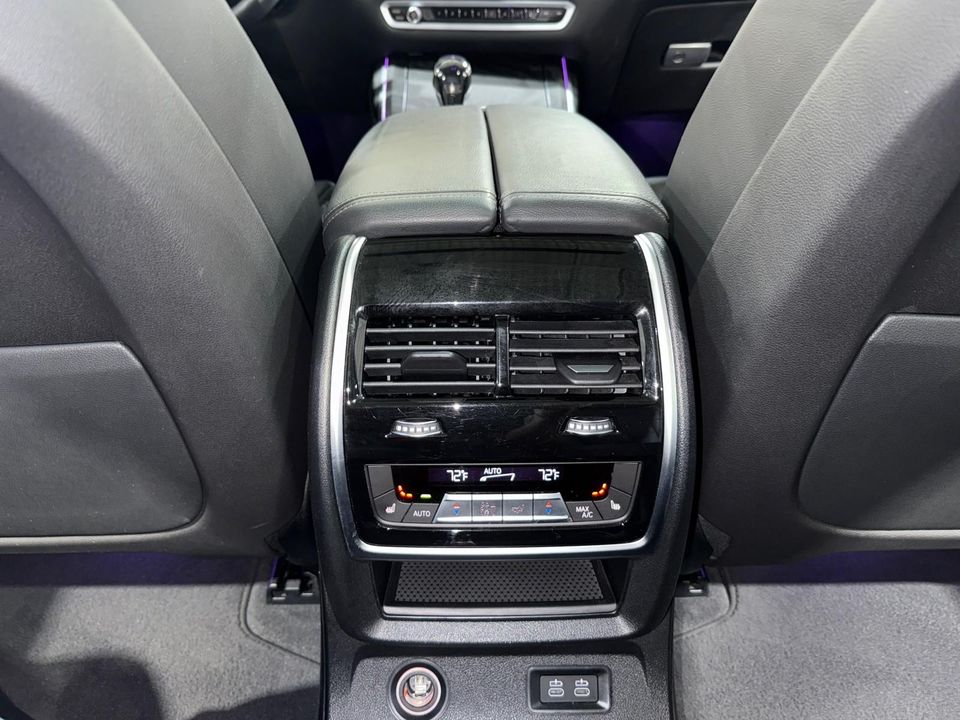 2020 BMW X7