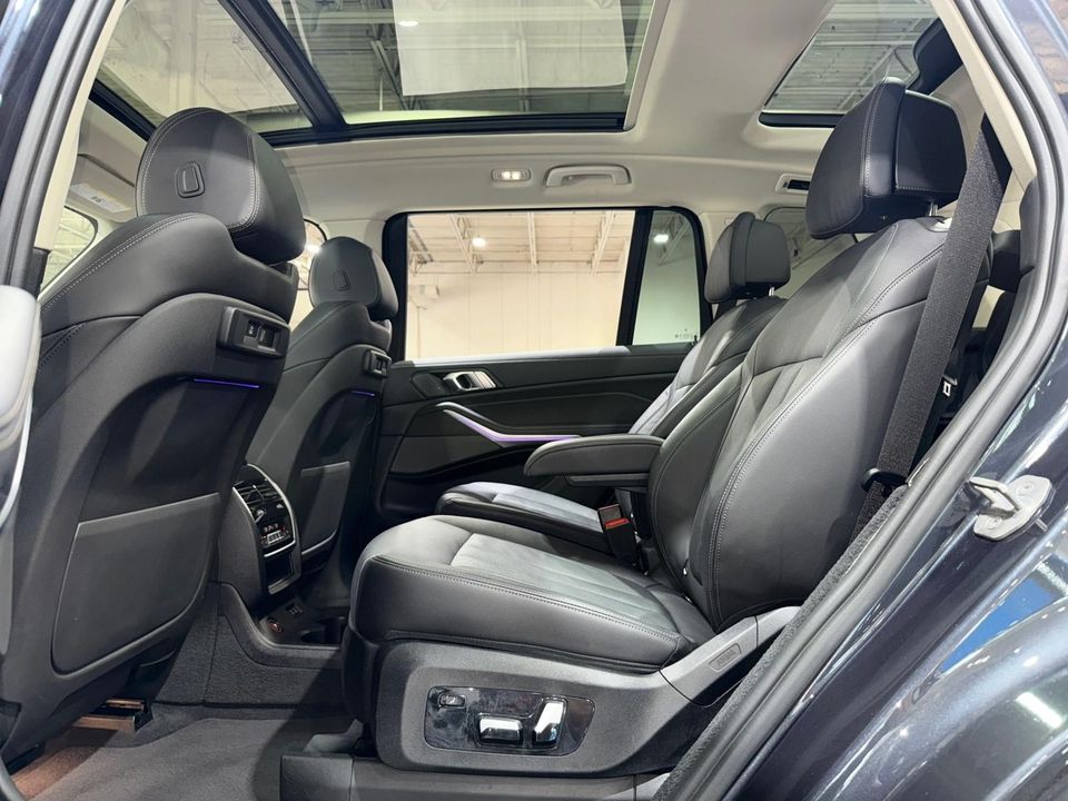 2020 BMW X7