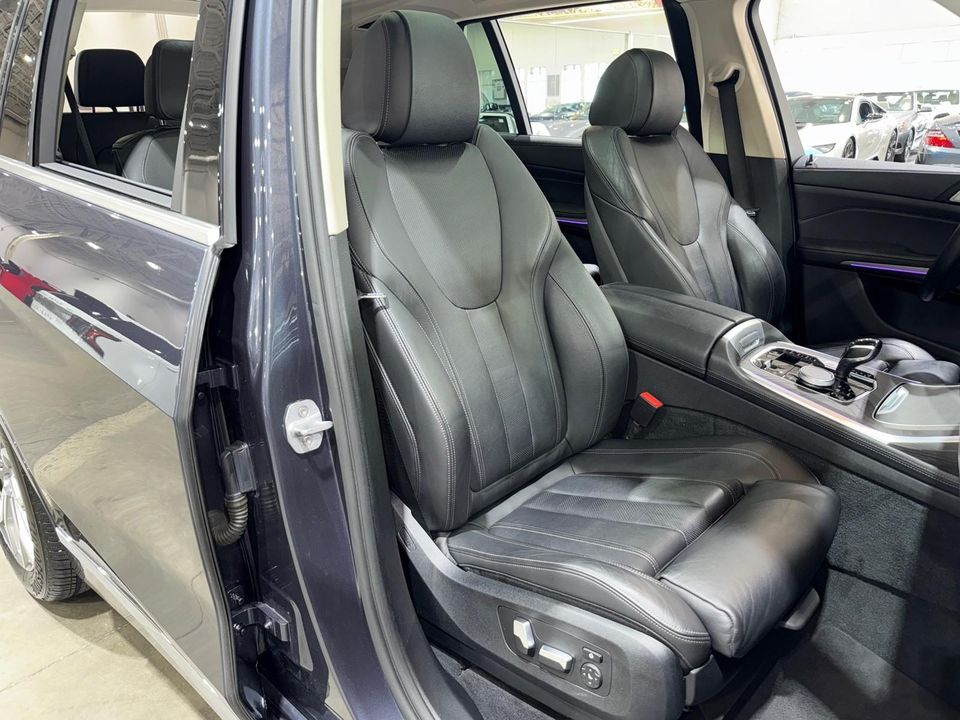 2020 BMW X7
