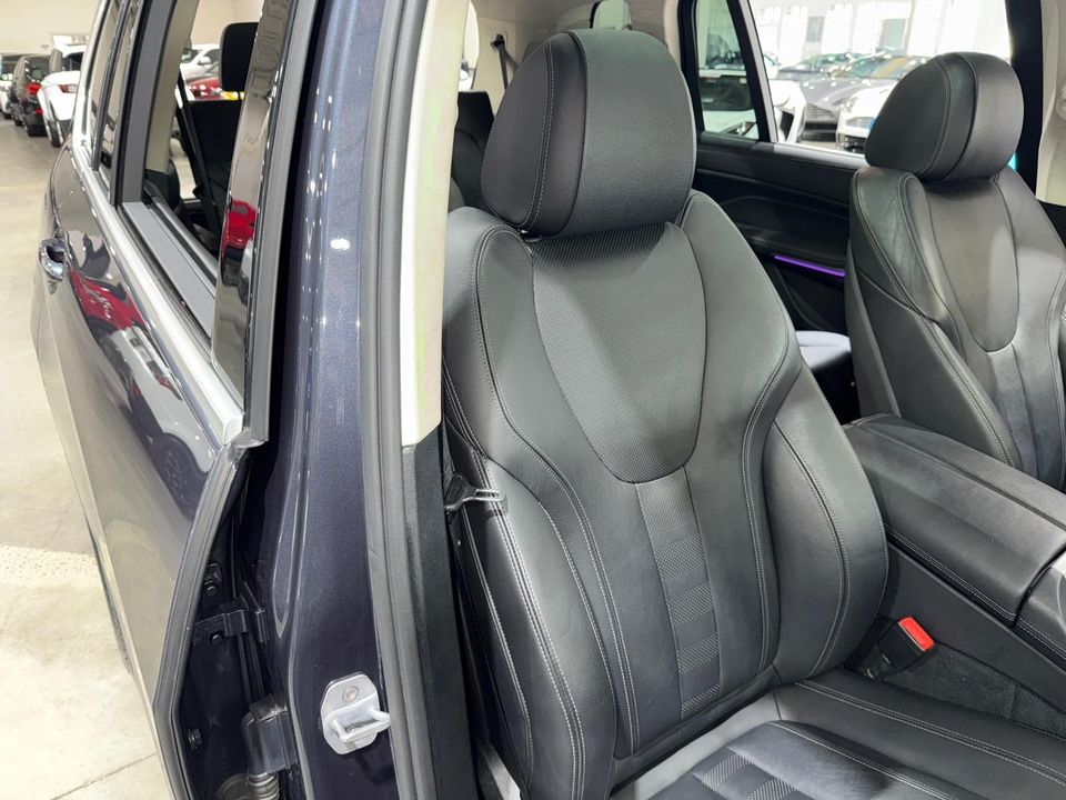 2020 BMW X7