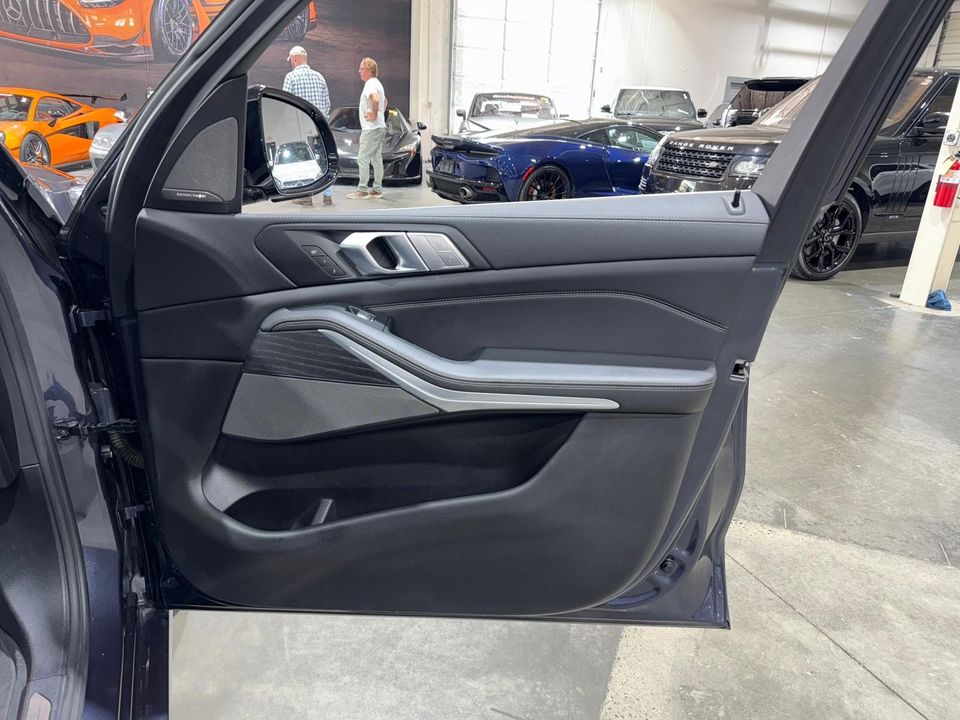 2020 BMW X7