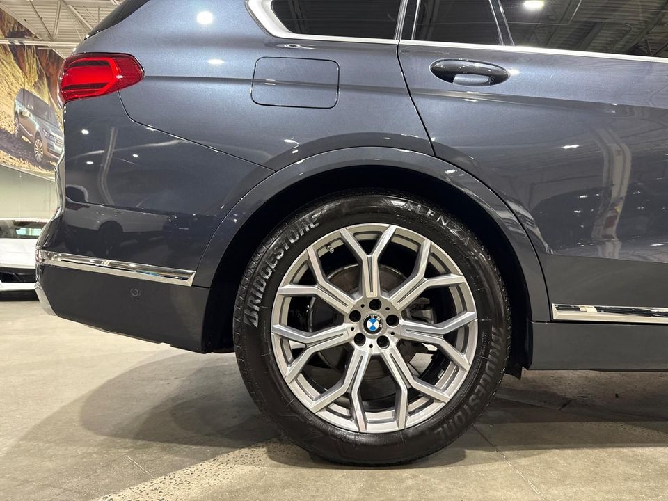 2020 BMW X7