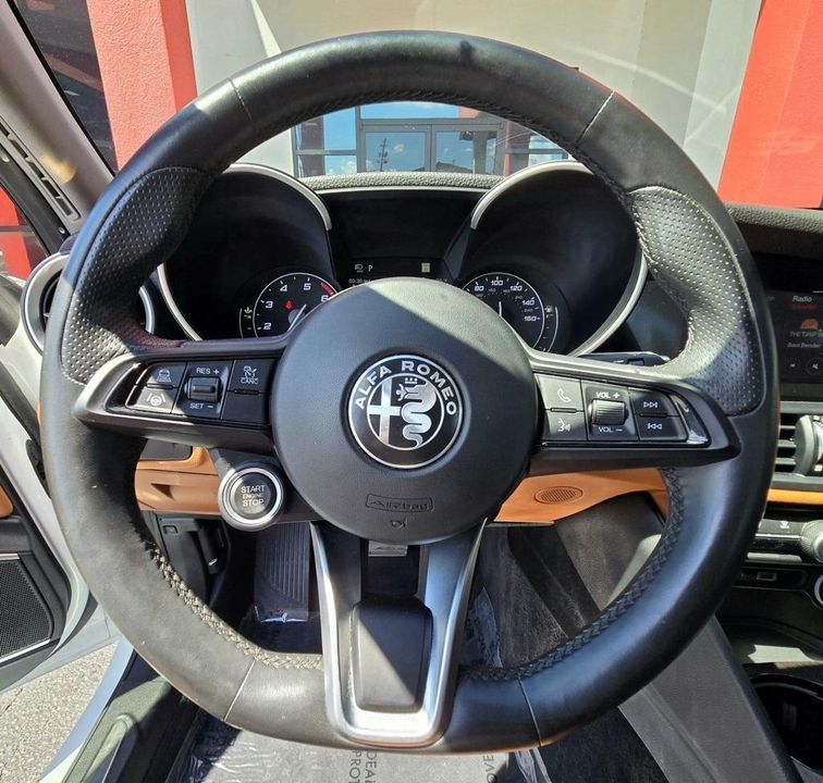 2021 Alfa Romeo Giulia