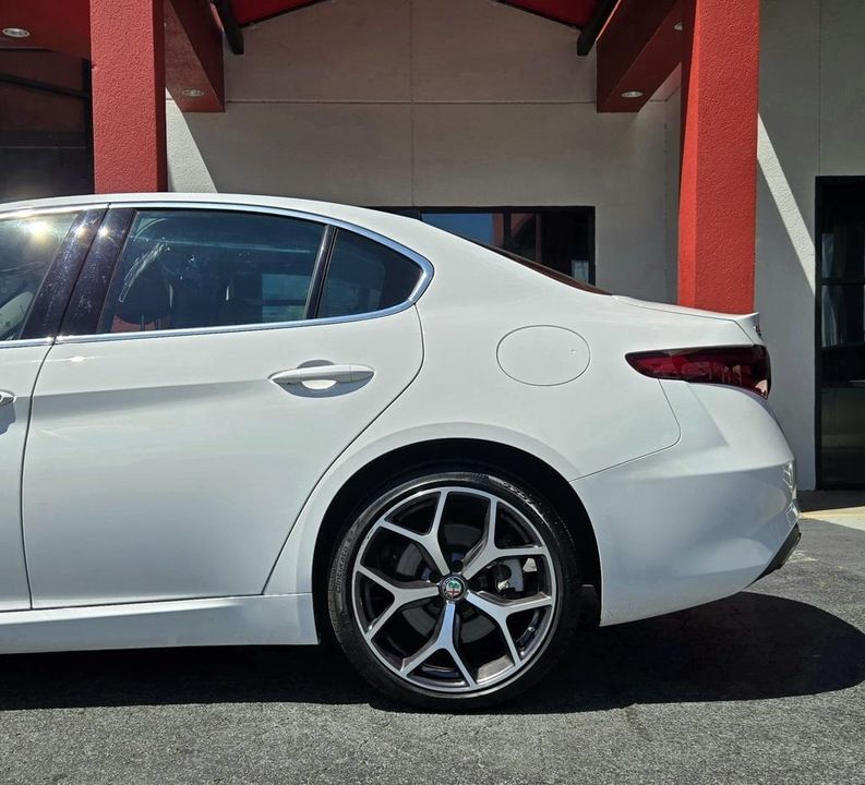 2021 Alfa Romeo Giulia