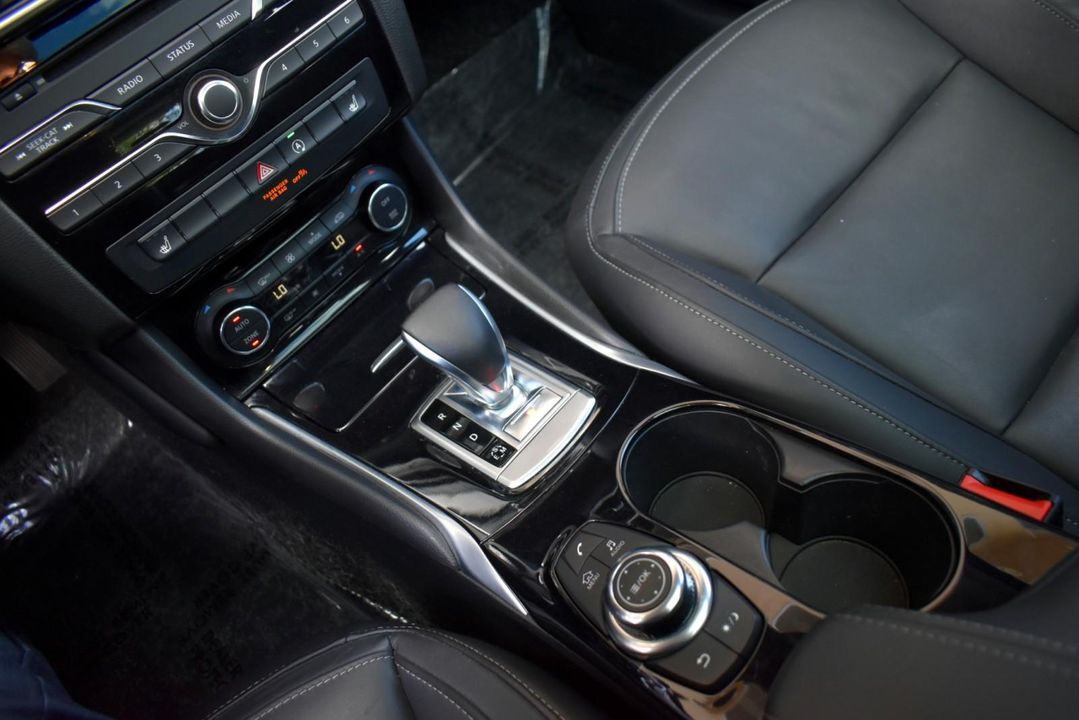 2018 INFINITI QX30