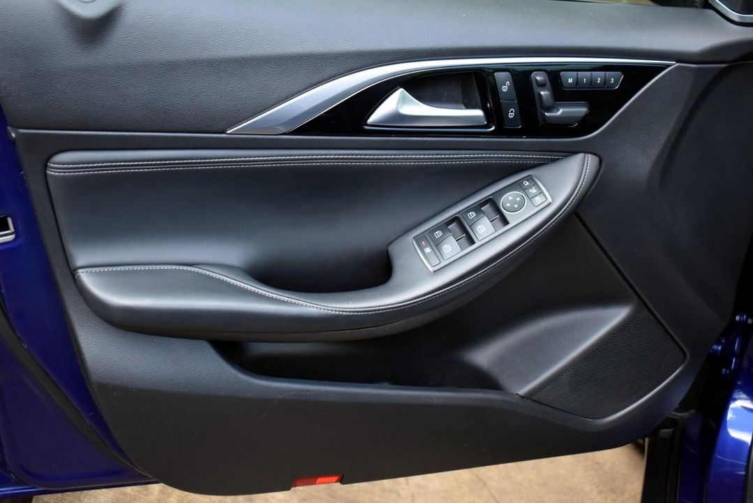 2018 INFINITI QX30
