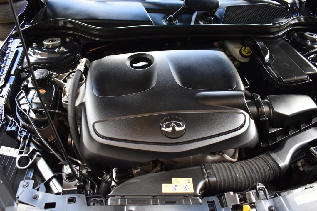 2018 INFINITI QX30