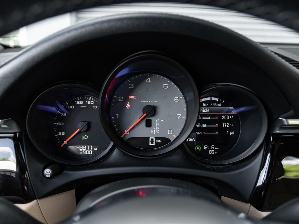 2021 Porsche Macan