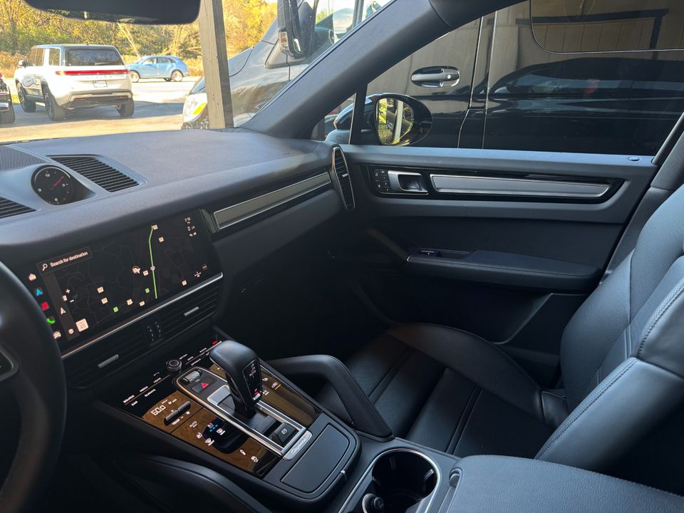 2023 Porsche Cayenne